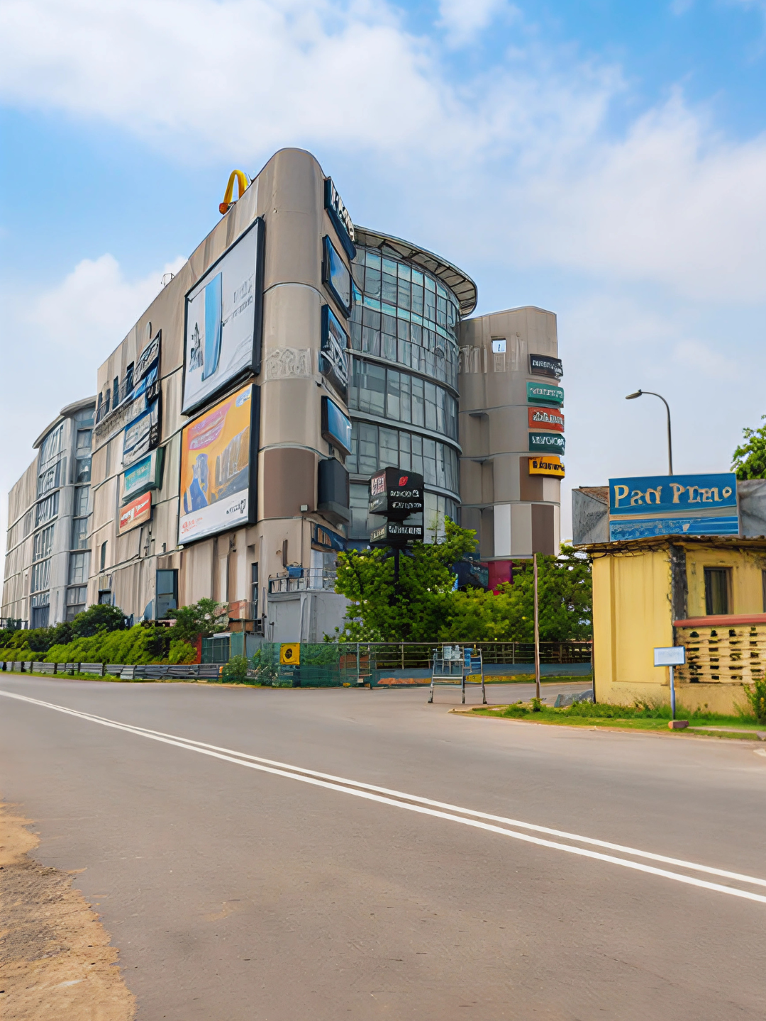 Junction Mall Architecture