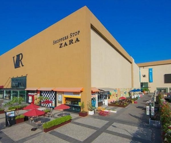 Jus' Jumpin'—VR Surat Mall